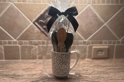 The Kitchen Essentials Mug Gift Set