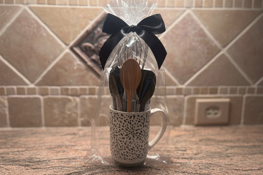 The Kitchen Essentials Mug Gift Set